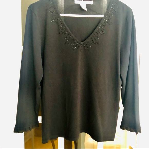 Versailles Tops - Versailles V Neck Beaded Top